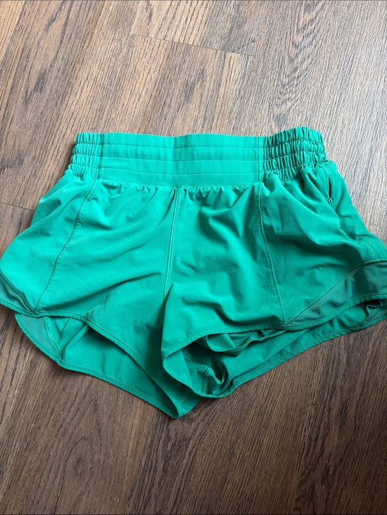 lululemon athletica Pants - Lululemon hotty hot shorts high rise 2.5 inch